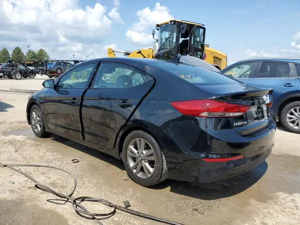 5NPD84LF9JH226902 2018 HYUNDAI ELANTRA - Image 2