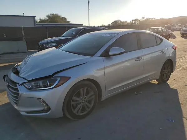 5NPD84LF9JH230528 2018 HYUNDAI ELANTRA - Image 1
