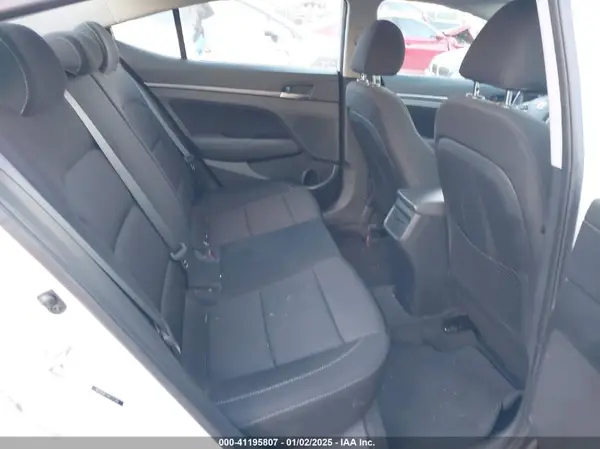 5NPD84LF9JH231288 2018 HYUNDAI ELANTRA - Image 8