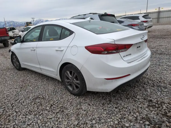 5NPD84LF9JH231503 2018 HYUNDAI ELANTRA - Image 2
