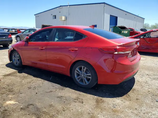 5NPD84LF9JH231582 2018 HYUNDAI ELANTRA - Image 2