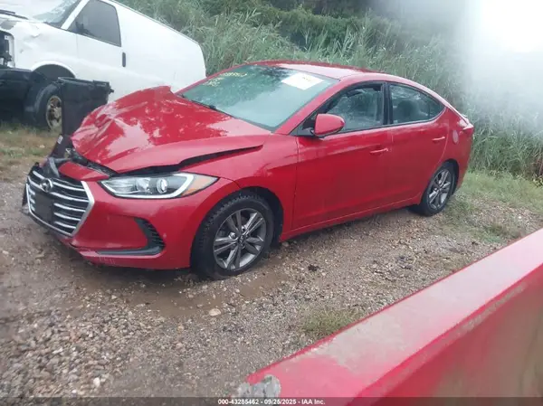 5NPD84LF9JH234238 2018 HYUNDAI ELANTRA - Image 2