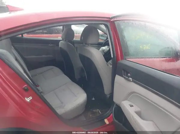 5NPD84LF9JH234238 2018 HYUNDAI ELANTRA - Image 8