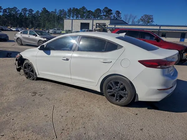5NPD84LF9JH234935 2018 HYUNDAI ELANTRA - Image 2