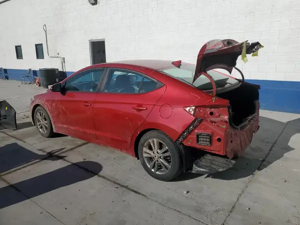 5NPD84LF9JH235020 2018 HYUNDAI ELANTRA - Image 2