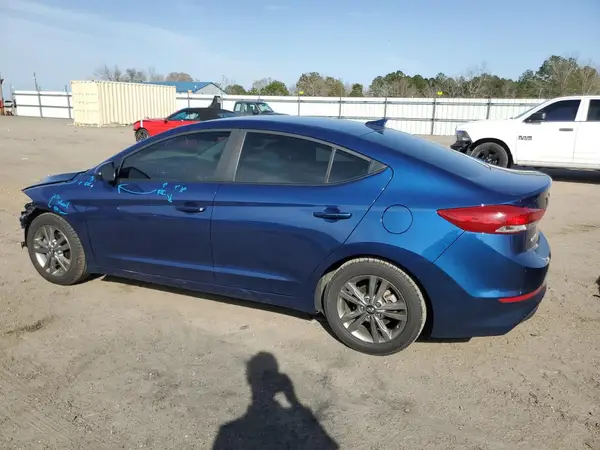 5NPD84LF9JH238905 2018 HYUNDAI ELANTRA - Image 2