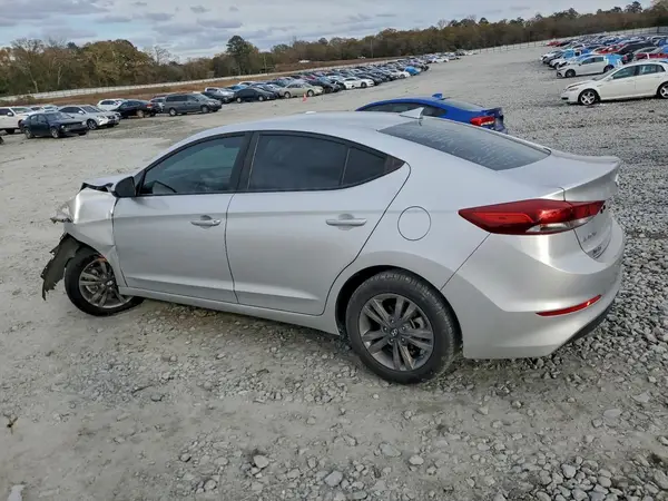 5NPD84LF9JH239553 2018 HYUNDAI ELANTRA - Image 2