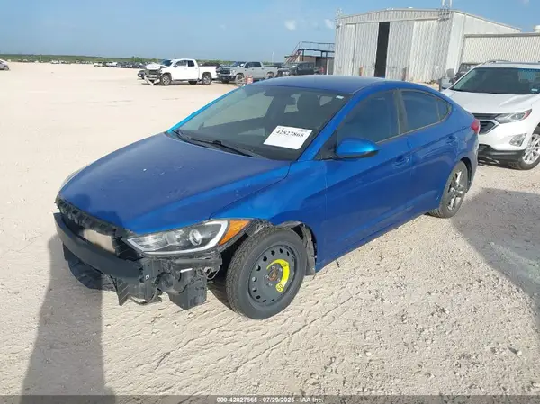 5NPD84LF9JH240248 2018 HYUNDAI ELANTRA - Image 2