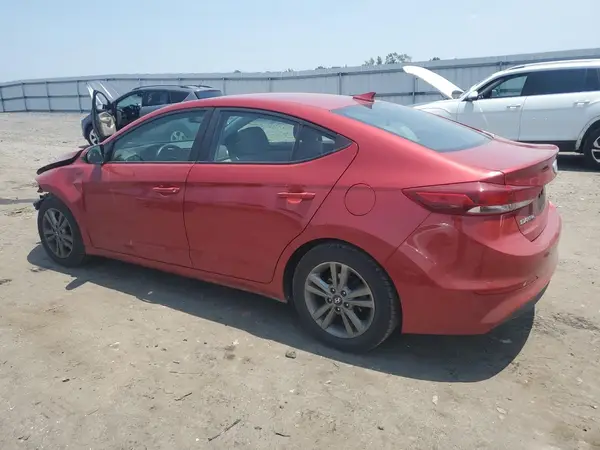 5NPD84LF9JH241450 2018 HYUNDAI ELANTRA - Image 2