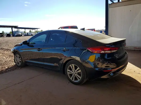 5NPD84LF9JH241593 2018 HYUNDAI ELANTRA - Image 2
