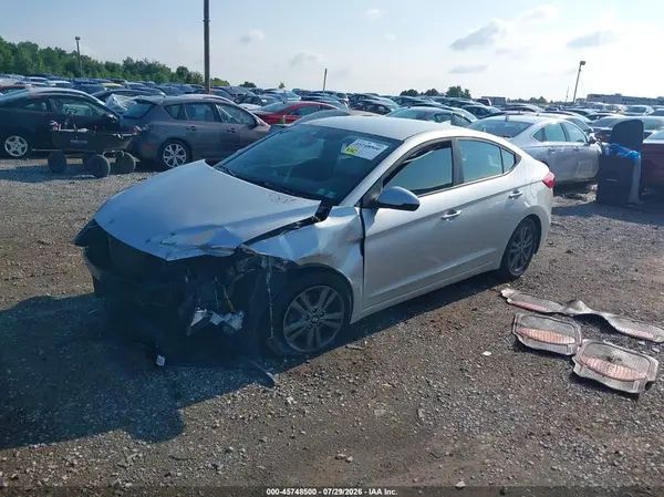 5NPD84LF9JH243442 2018 HYUNDAI ELANTRA - Image 2