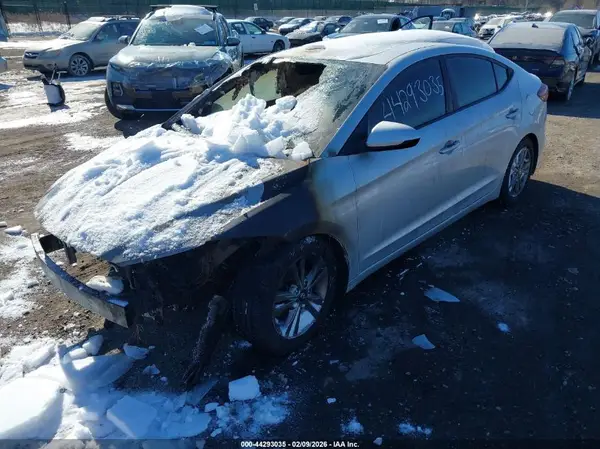 5NPD84LF9JH245515 2018 HYUNDAI ELANTRA - Image 2