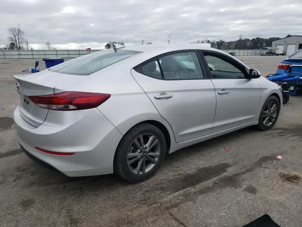 5NPD84LF9JH248804 2018 HYUNDAI ELANTRA - Image 1