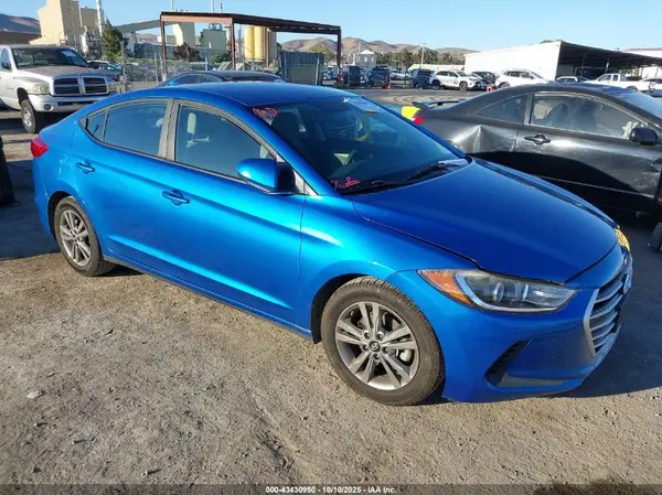 5NPD84LF9JH248883 2018 HYUNDAI ELANTRA - Image 1