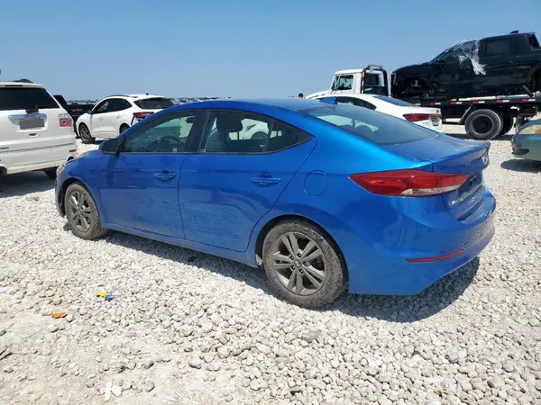 5NPD84LF9JH249046 2018 HYUNDAI ELANTRA - Image 2