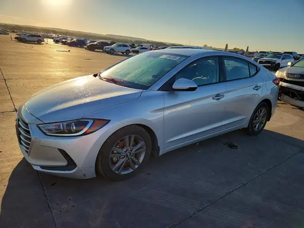 5NPD84LF9JH249404 2018 HYUNDAI ELANTRA - Image 1
