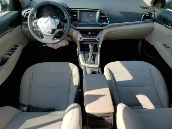 5NPD84LF9JH250133 2018 HYUNDAI ELANTRA - Image 8