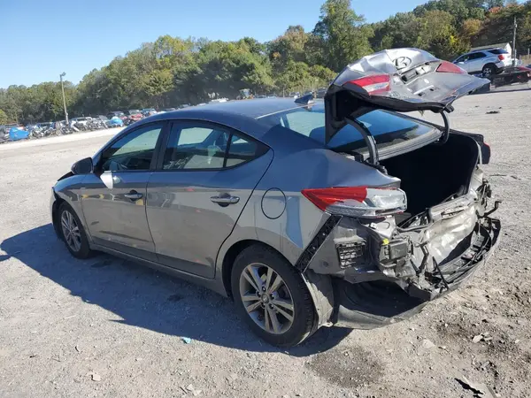 5NPD84LF9JH255302 2018 HYUNDAI ELANTRA - Image 2