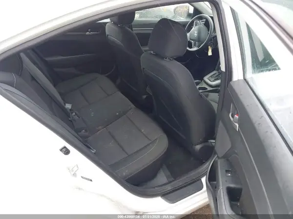 5NPD84LF9JH255381 2018 HYUNDAI ELANTRA - Image 8