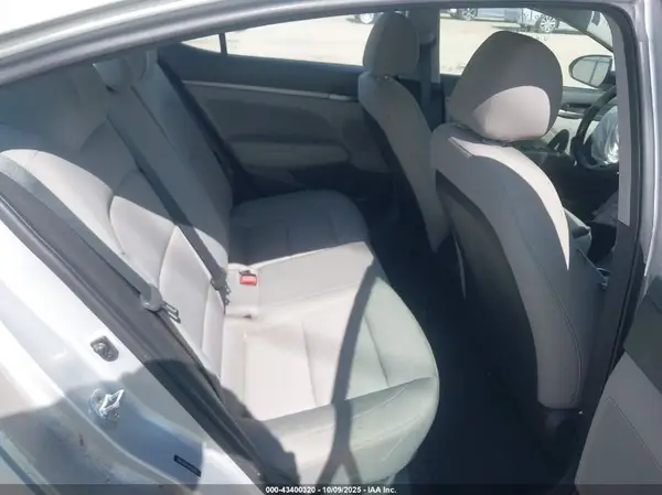 5NPD84LF9JH255803 2018 HYUNDAI ELANTRA - Image 8
