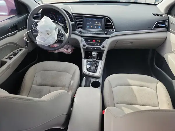 5NPD84LF9JH258409 2018 HYUNDAI ELANTRA - Image 8