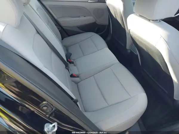5NPD84LF9JH259124 2018 HYUNDAI ELANTRA - Image 8