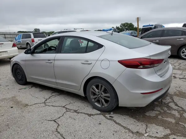 5NPD84LF9JH262377 2018 HYUNDAI ELANTRA - Image 2