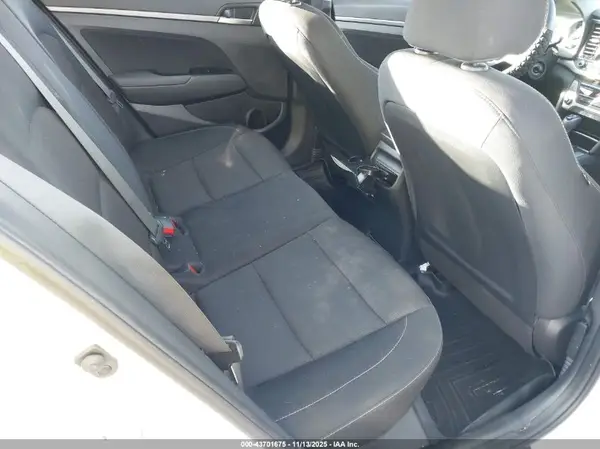 5NPD84LF9JH268891 2018 HYUNDAI ELANTRA - Image 8