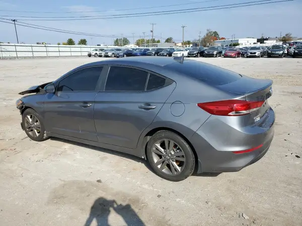 5NPD84LF9JH269555 2018 HYUNDAI ELANTRA - Image 2