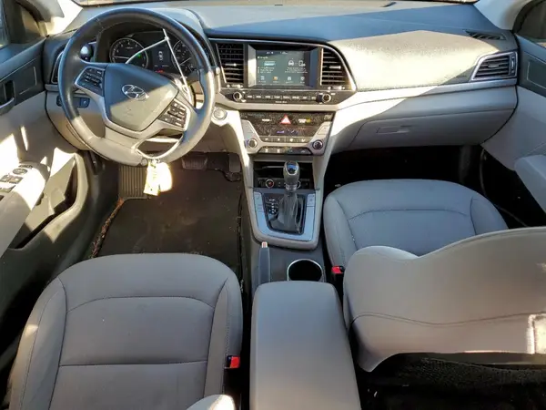 5NPD84LF9JH270270 2018 HYUNDAI ELANTRA - Image 8