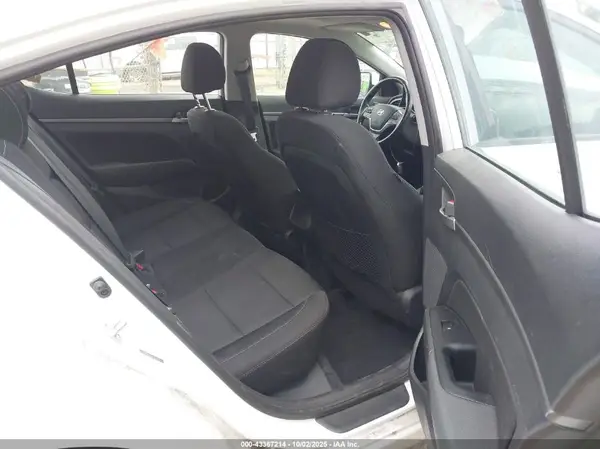 5NPD84LF9JH271077 2018 HYUNDAI ELANTRA - Image 8