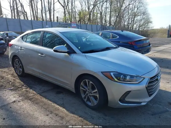 5NPD84LF9JH276604 2018 HYUNDAI ELANTRA - Image 1