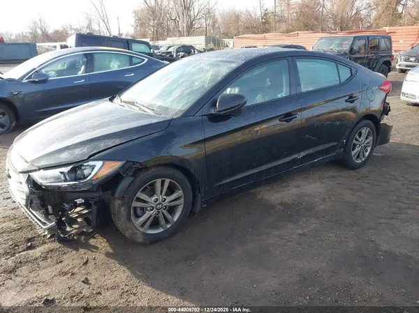 5NPD84LF9JH277350 2018 HYUNDAI ELANTRA - Image 2