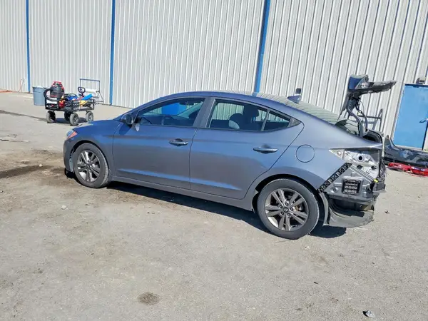 5NPD84LF9JH280524 2018 HYUNDAI ELANTRA - Image 2