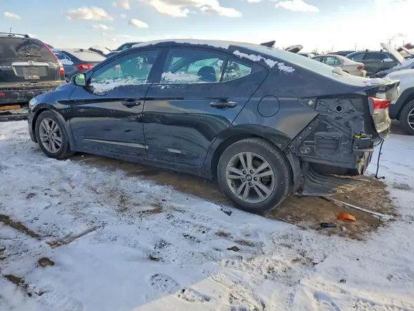 5NPD84LF9JH280622 2018 HYUNDAI ELANTRA - Image 2