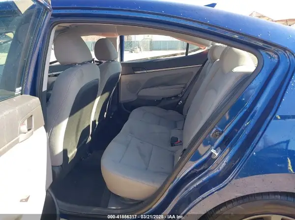 5NPD84LF9JH280927 2018 HYUNDAI ELANTRA - Image 8