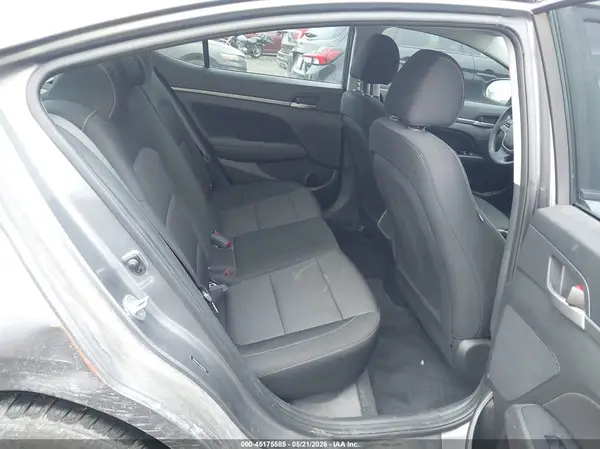 5NPD84LF9JH285206 2018 HYUNDAI ELANTRA - Image 8