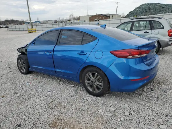 5NPD84LF9JH288199 2018 HYUNDAI ELANTRA - Image 2