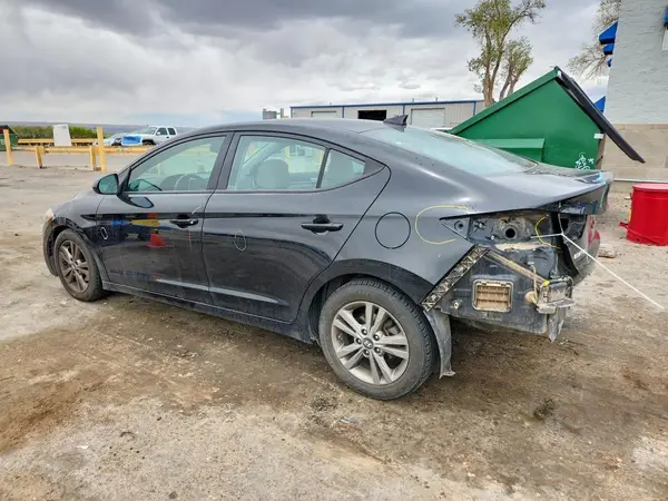 5NPD84LF9JH290065 2018 HYUNDAI ELANTRA - Image 2