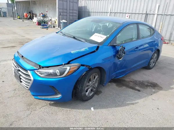 5NPD84LF9JH291636 2018 HYUNDAI ELANTRA - Image 2