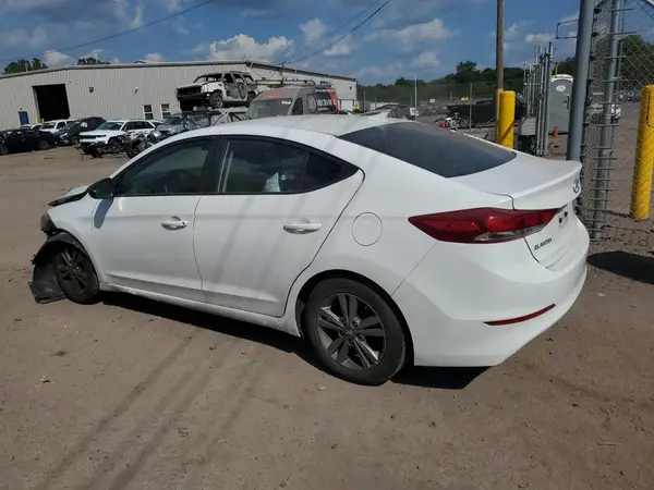 5NPD84LF9JH291782 2018 HYUNDAI ELANTRA - Image 2