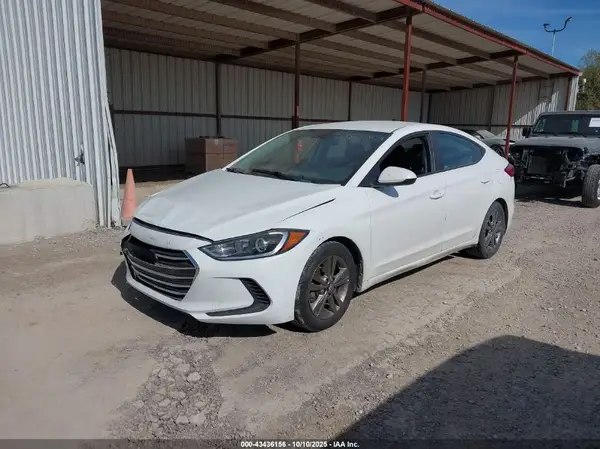 5NPD84LF9JH291801 2018 HYUNDAI ELANTRA - Image 2