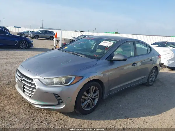 5NPD84LF9JH293807 2018 HYUNDAI ELANTRA - Image 2