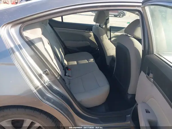5NPD84LF9JH293807 2018 HYUNDAI ELANTRA - Image 8