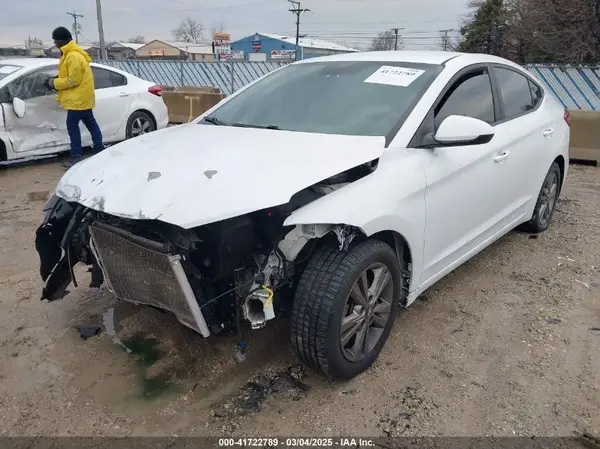 5NPD84LF9JH294326 2018 HYUNDAI ELANTRA - Image 2