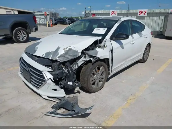 5NPD84LF9JH294696 2018 HYUNDAI ELANTRA - Image 2