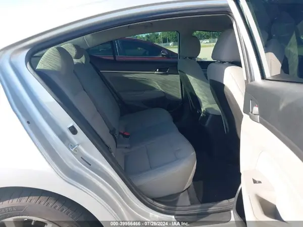 5NPD84LF9JH294794 2018 HYUNDAI ELANTRA - Image 8