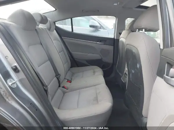 5NPD84LF9JH294844 2018 HYUNDAI ELANTRA - Image 8