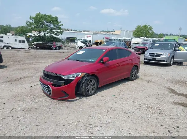 5NPD84LF9JH295198 2018 HYUNDAI ELANTRA - Image 2