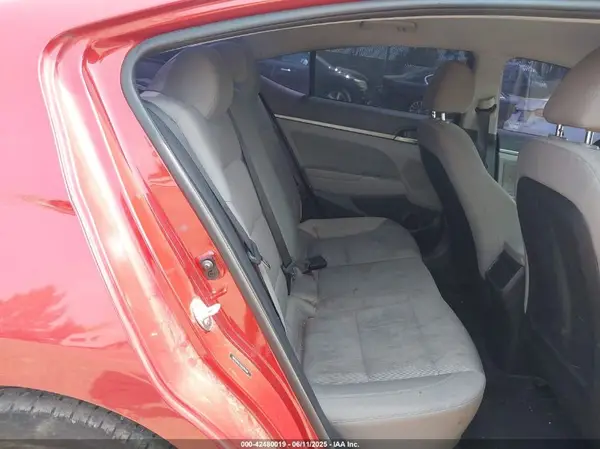 5NPD84LF9JH295198 2018 HYUNDAI ELANTRA - Image 8
